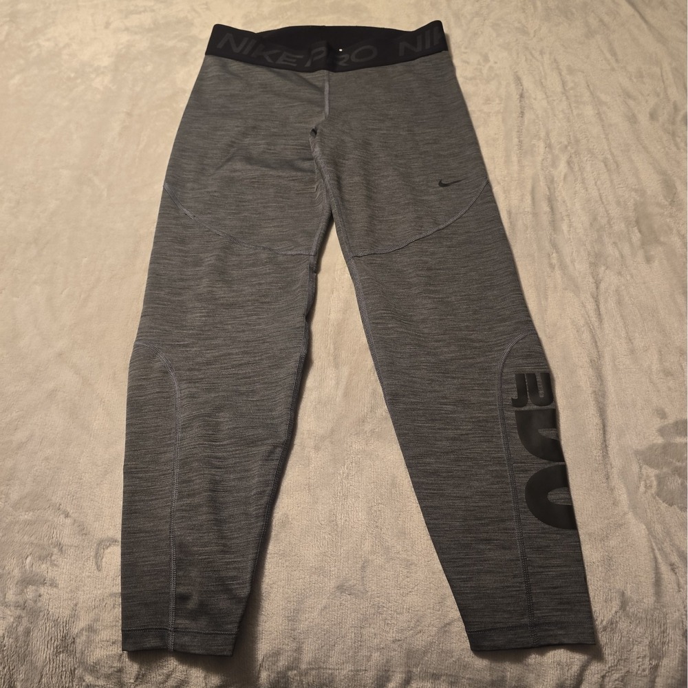 Nike Women Activewear Pants Medium Grey Pro Leggings Cropped Swoosh 23" Inseam